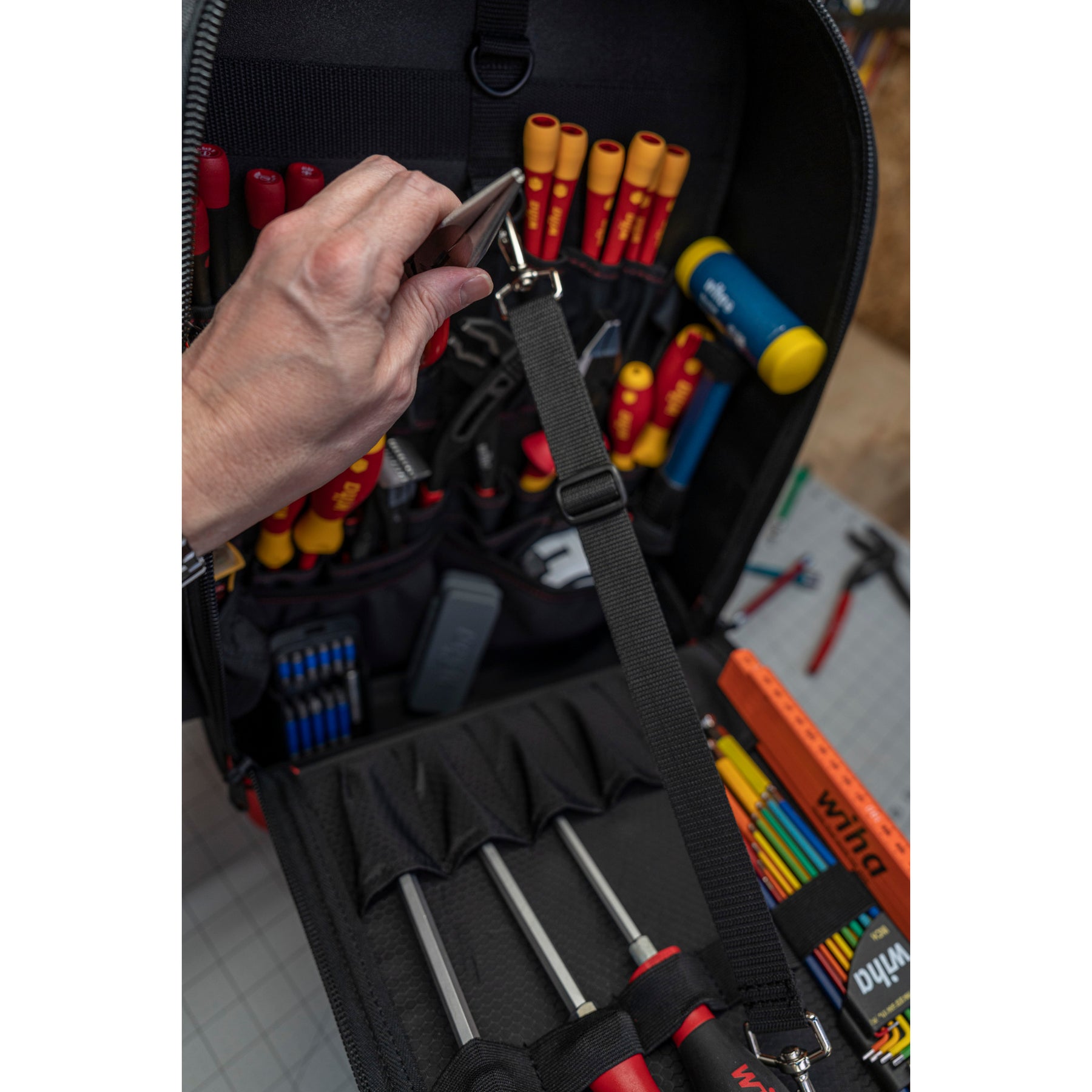 Heavy Duty Tool Hauler Backpack