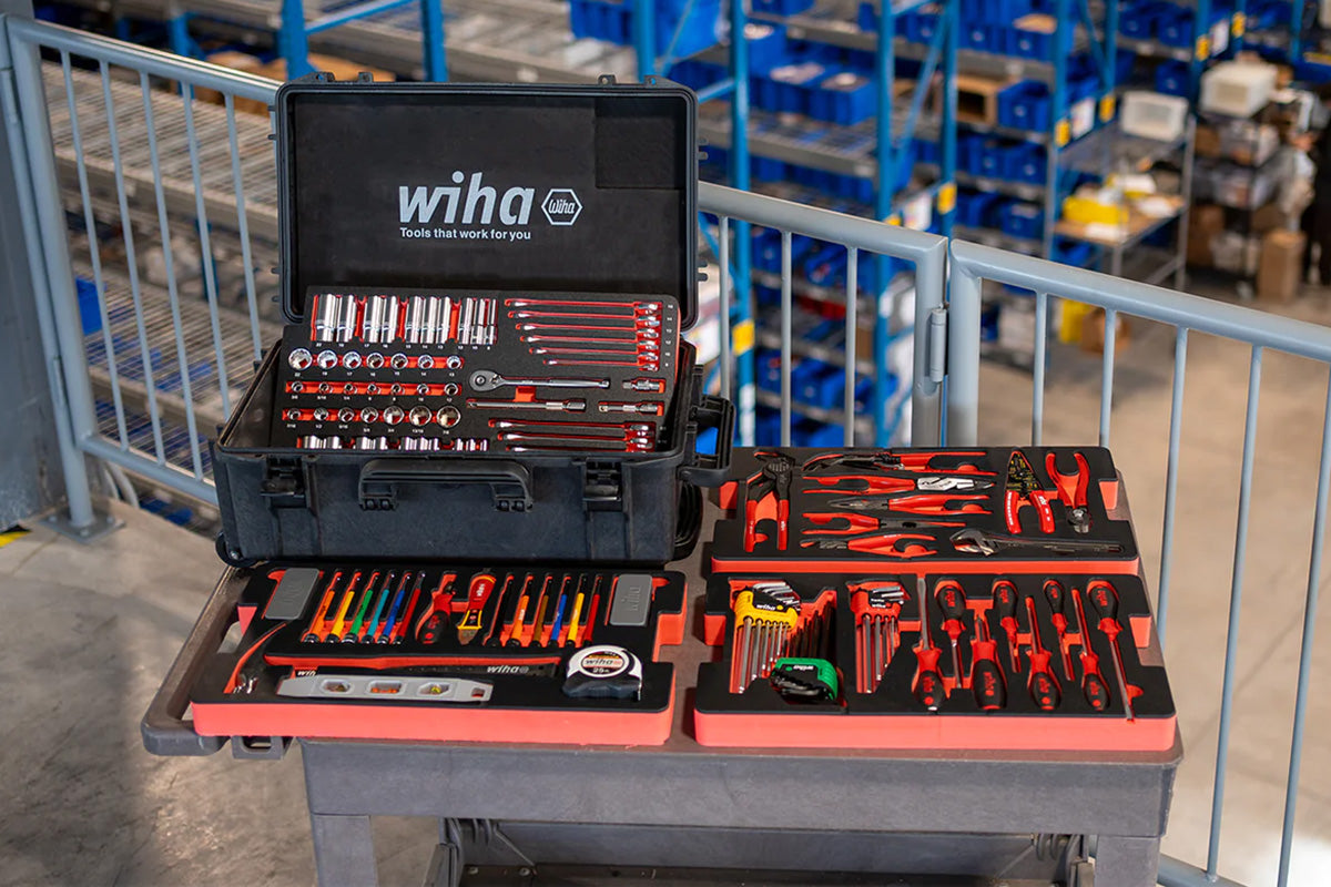 WIHA 31495 Kit d'outils isolés 24 pièces au total outils de coupe WIHA 31495 Kit d'outils isolés 24 pièces au total outils de coupe